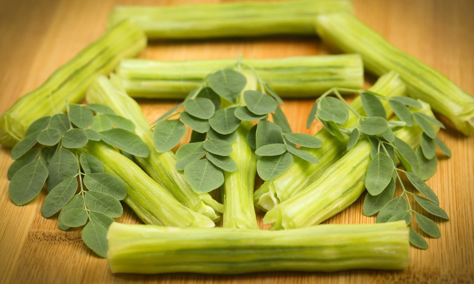 SIGRU (Moringa oleifera)